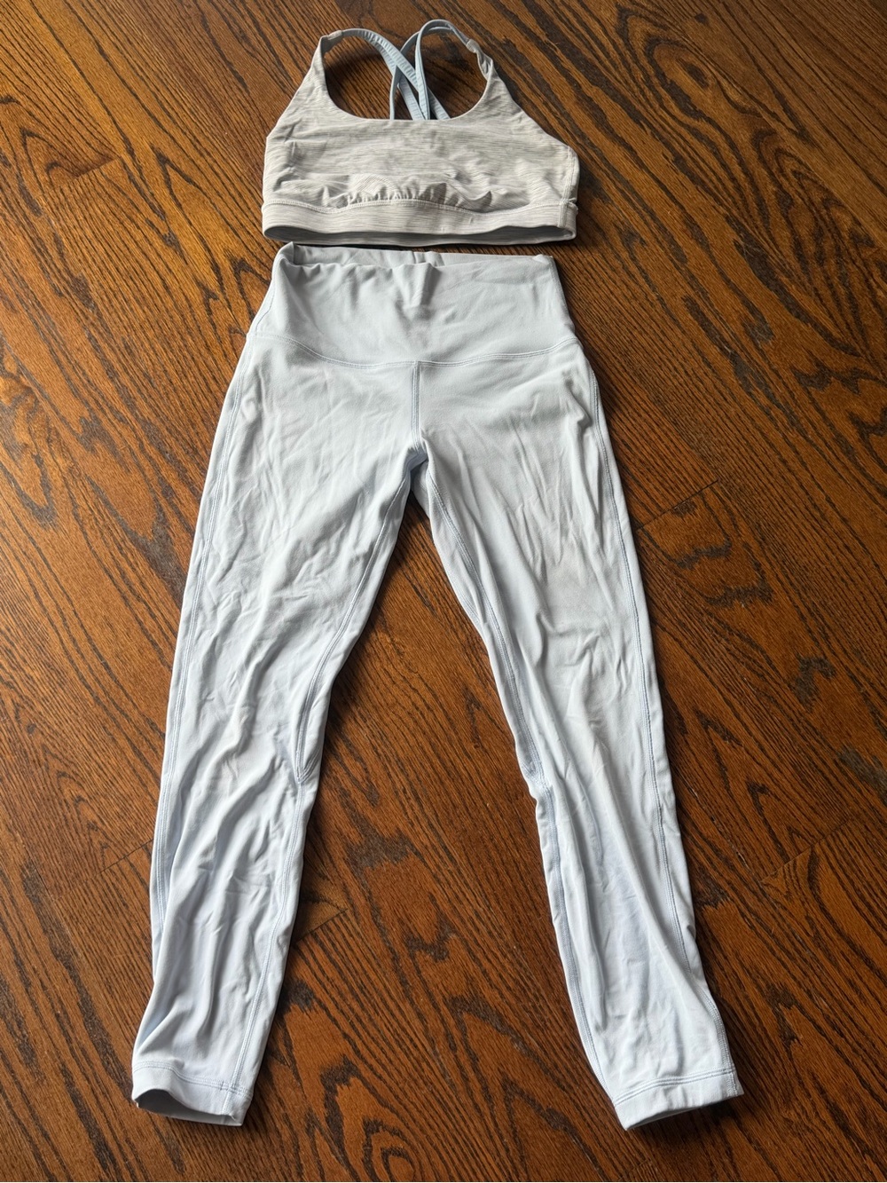 lululemon athletica Light Gray High-Rise Leggings with Matching Sports Bra